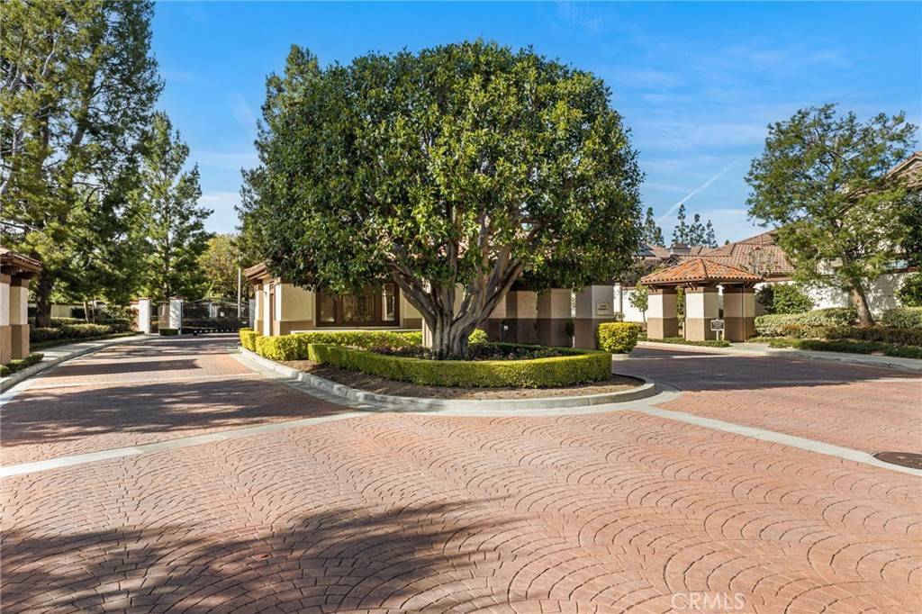 Tustin, CA 92782,2175 Palmer PL