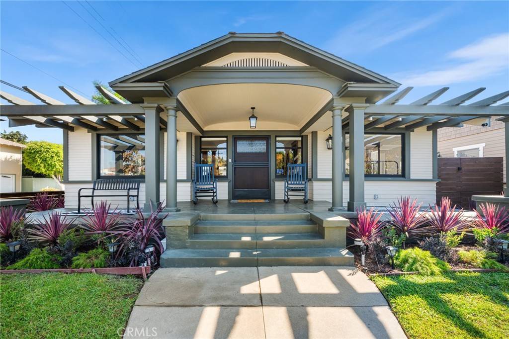 Long Beach, CA 90803,274 Grand AVE