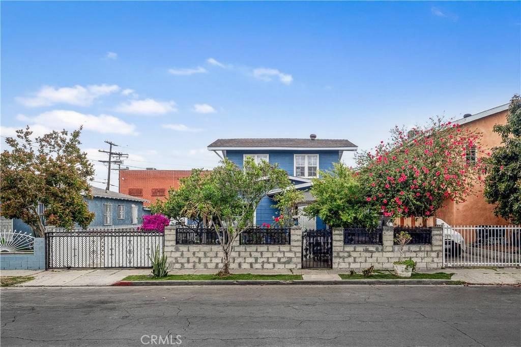 Los Angeles, CA 90044,6324 Denver AVE