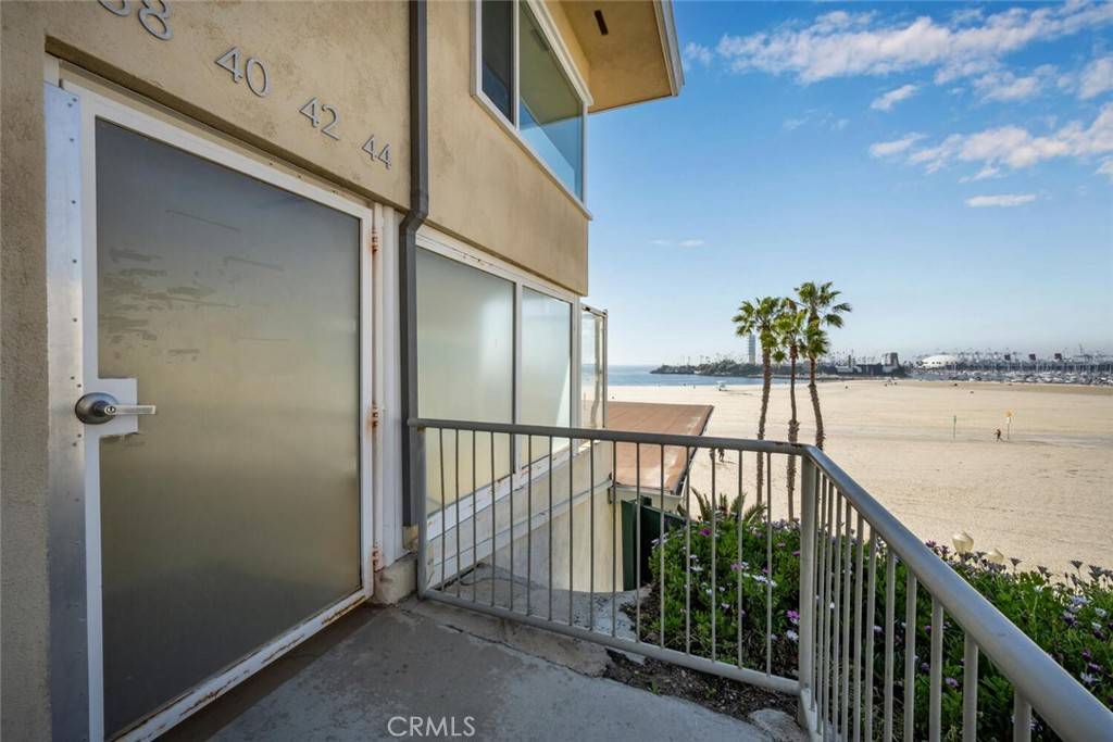Long Beach, CA 90802,42 3rd PL