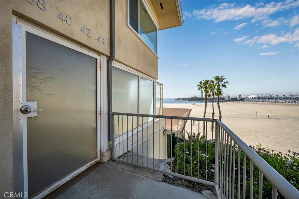 Long Beach, CA 90802,42 3rd PL