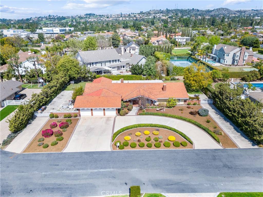 Villa Park, CA 92861,18231 Sharon LN