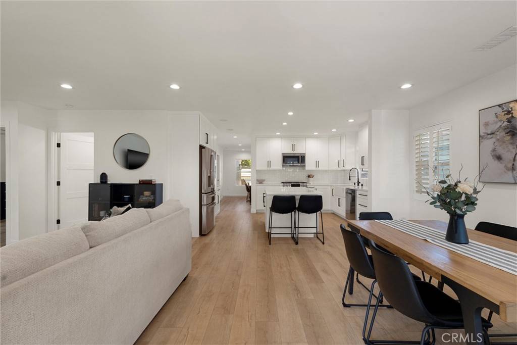 Lakewood, CA 90713,4507 Radnor St