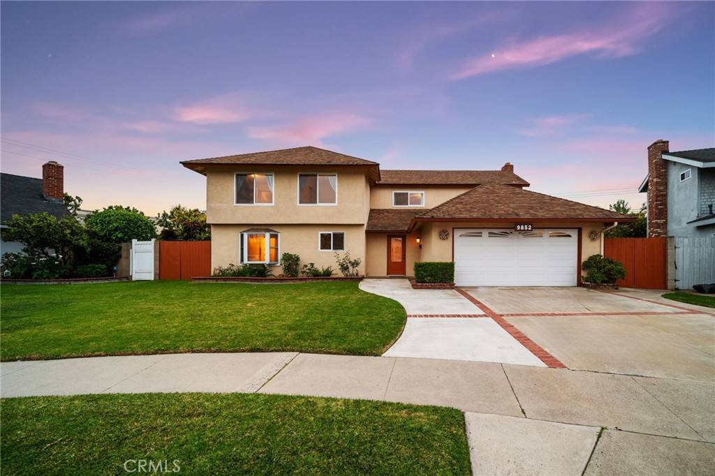 Fountain Valley, CA 92708,9852 Swan CIR