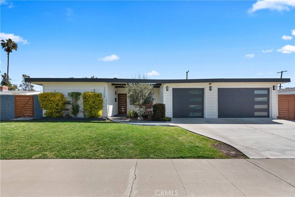 Orange, CA 92865,2049 N Chouteau ST