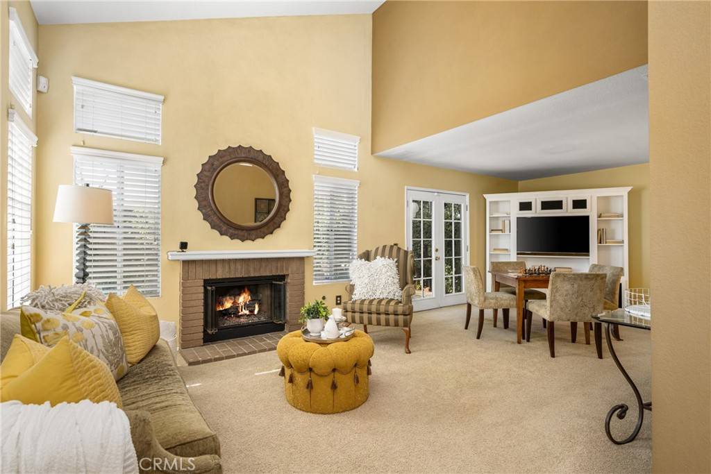 Tustin, CA 92782,13635 Almond ST