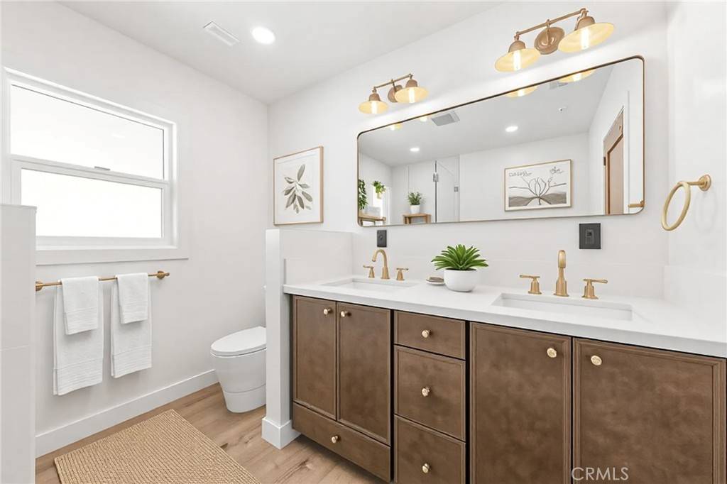 Los Angeles, CA 90056,6242 Morley AVE