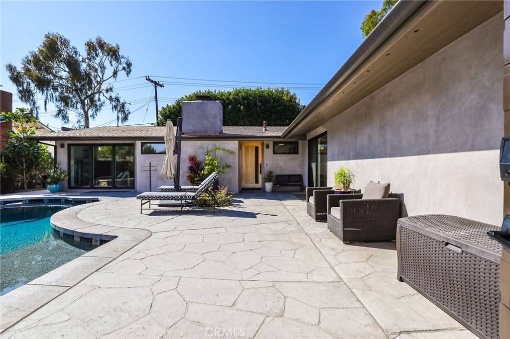 Rossmoor, CA 90720,11141 Martha Ann DR