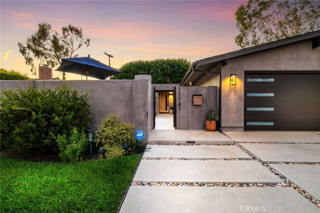 Rossmoor, CA 90720,11141 Martha Ann DR