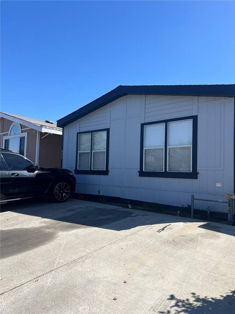 Anaheim, CA 92801,624 W Romneya DR