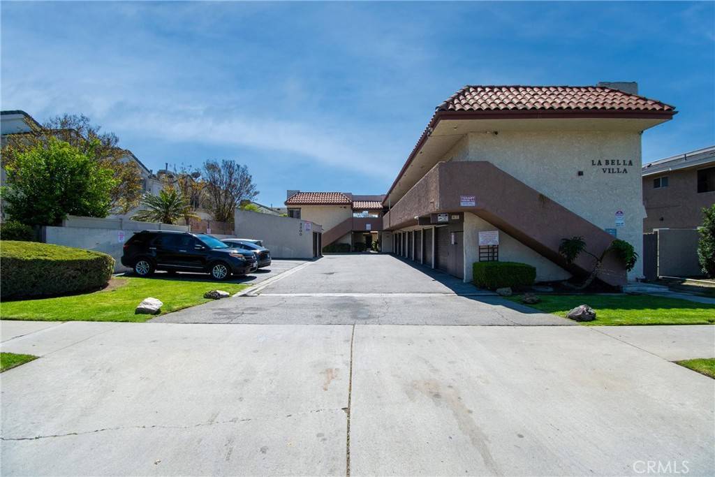 Anaheim, CA 92804,3300 W Orange AVE