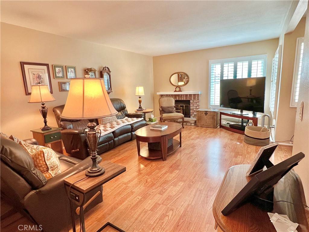 Anaheim, CA 92801,539 N Dartmouth WAY #31