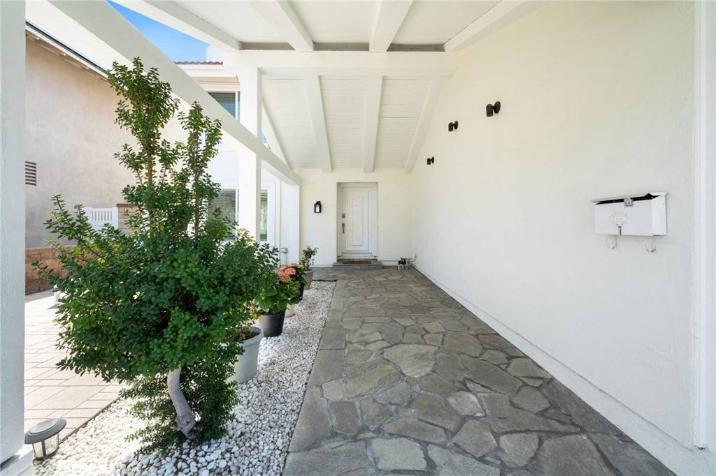 Fountain Valley, CA 92708,10900 San Leon AVE