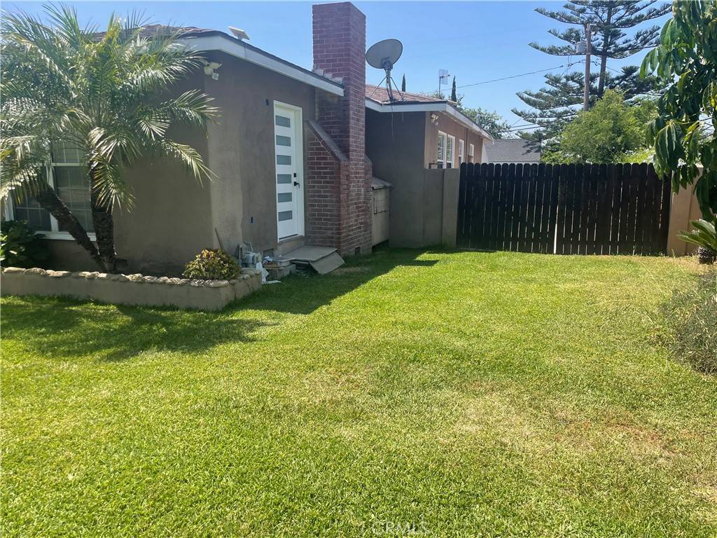 Brea, CA 92821,408 E Elm ST