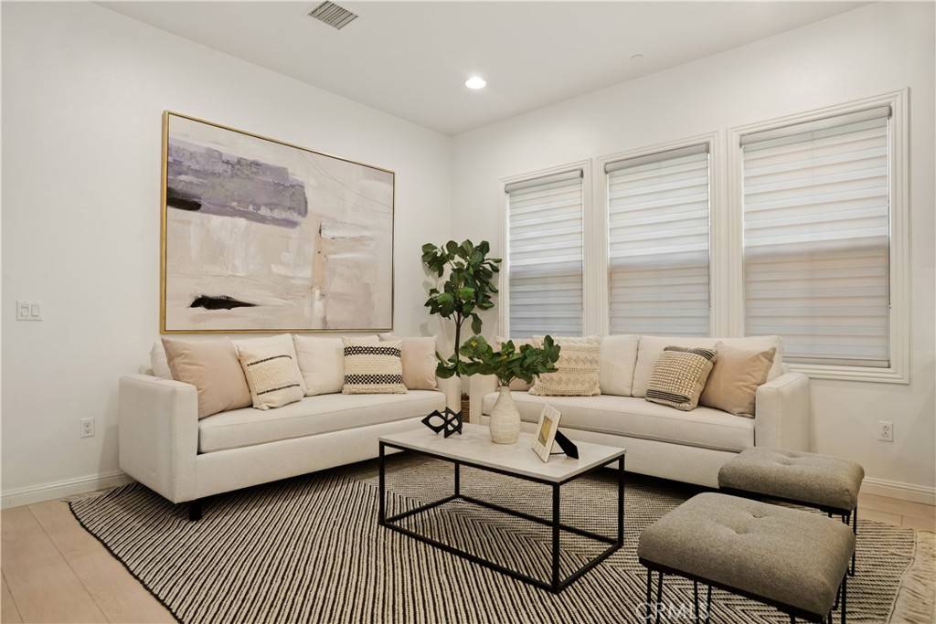 Lake Forest, CA 92630,47 Castellana