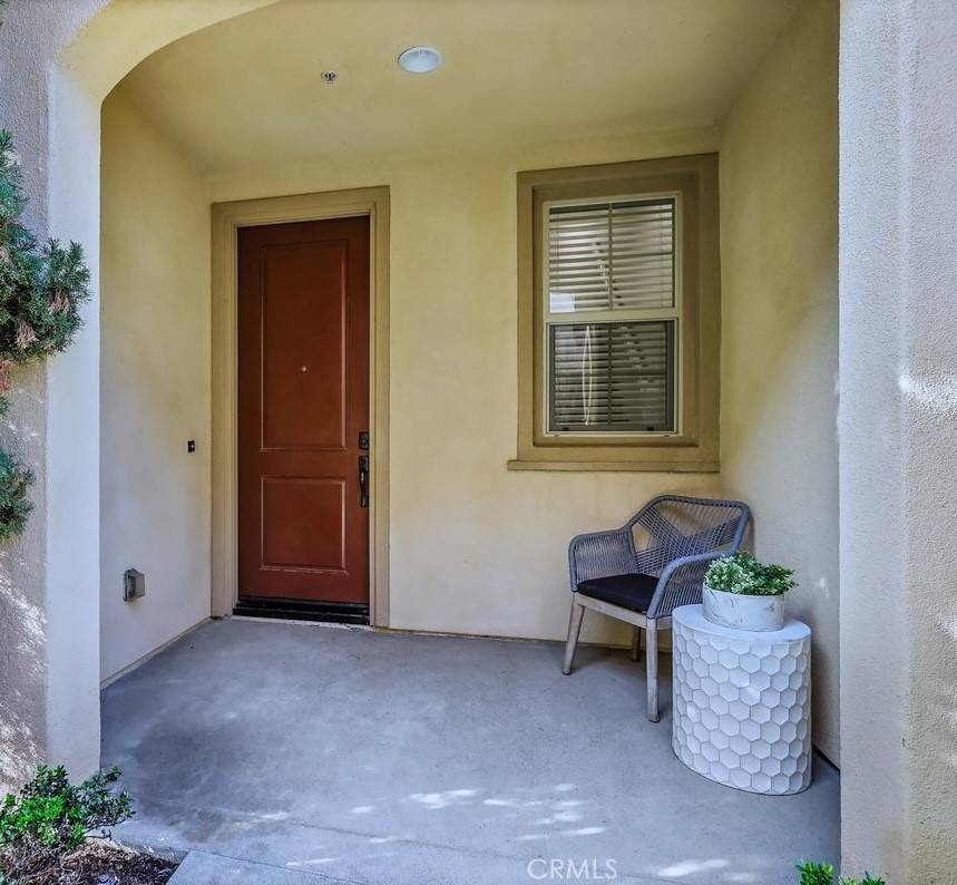 Irvine, CA 92618,148 Capricorn