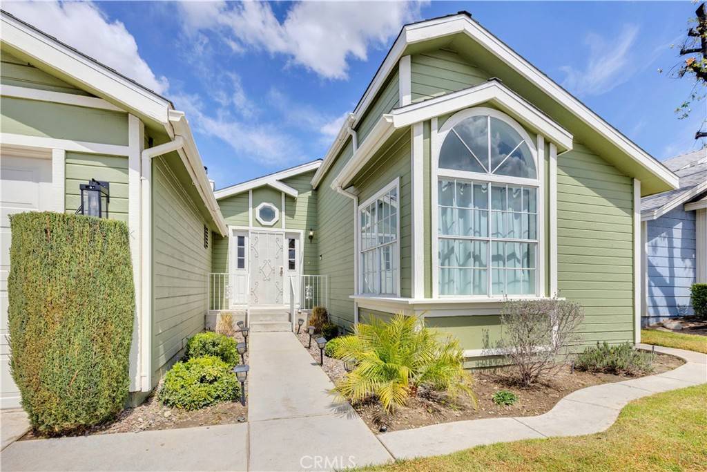 Redlands, CA 92374,140 W Pioneer AVE #43