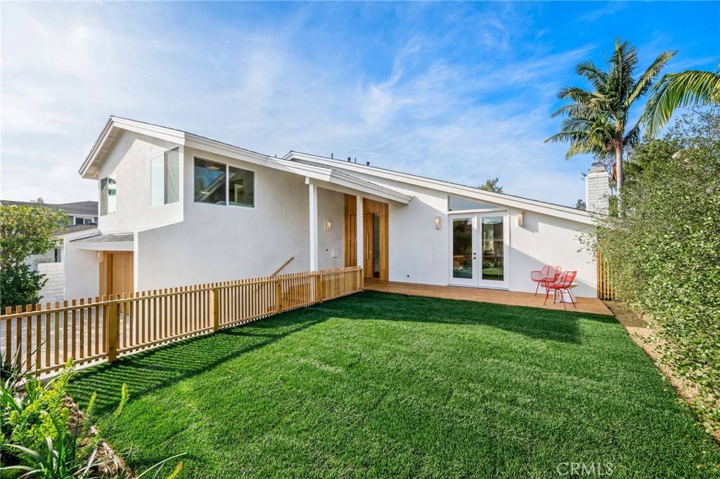 Costa Mesa, CA 92626,1918 Kauai DR