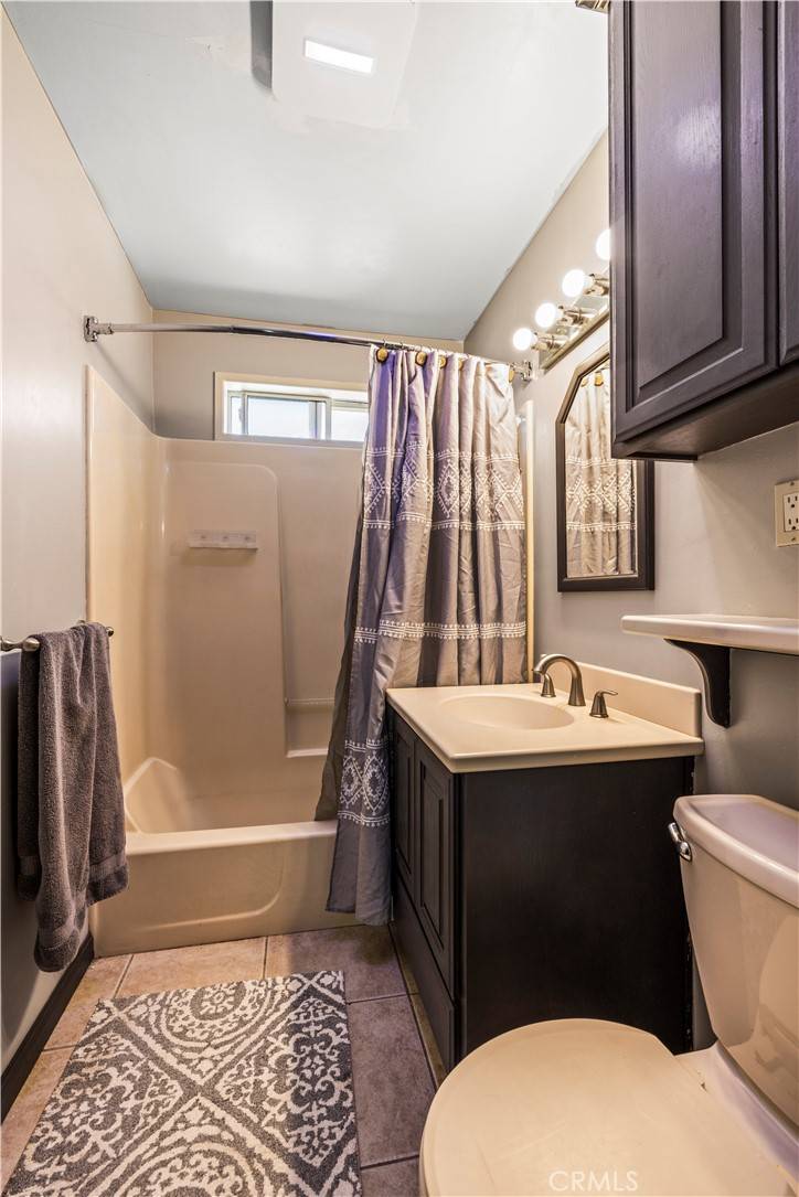 Sacramento, CA 95842,5956 York Glen WAY
