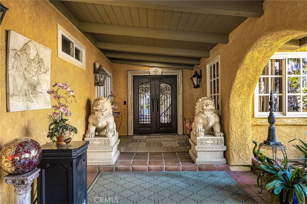 Santa Ana, CA 92706,433 W Santa Clara AVE