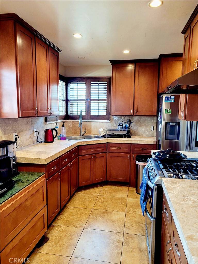 Gardena, CA 90249,13211 S Saint Andrews PL