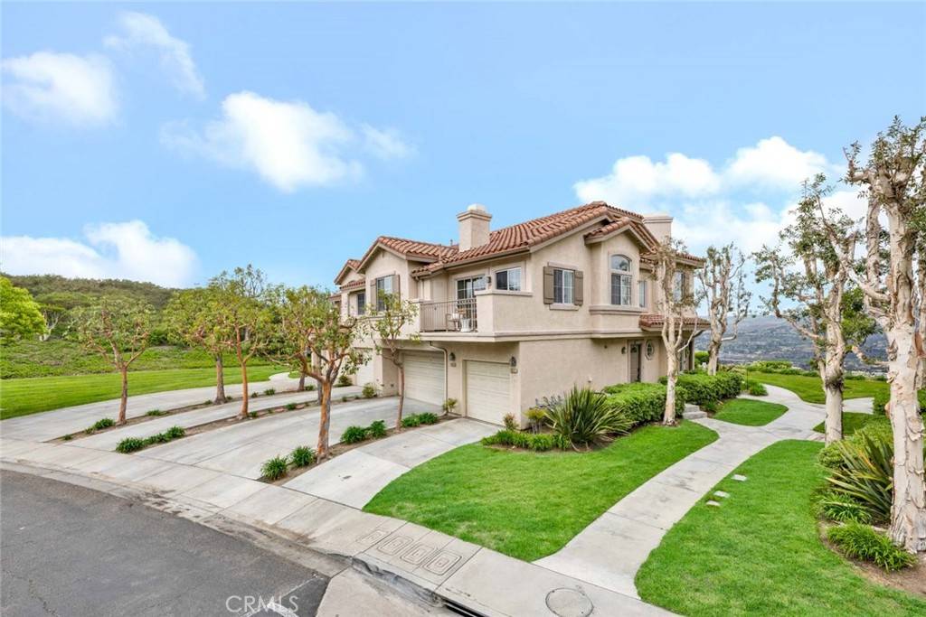 Anaheim Hills, CA 92808,7811 E Viewrim DR