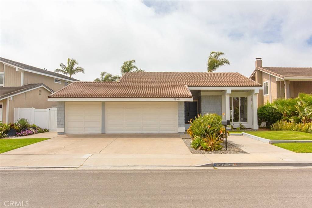 Huntington Beach, CA 92647,18141 Lakepoint LN