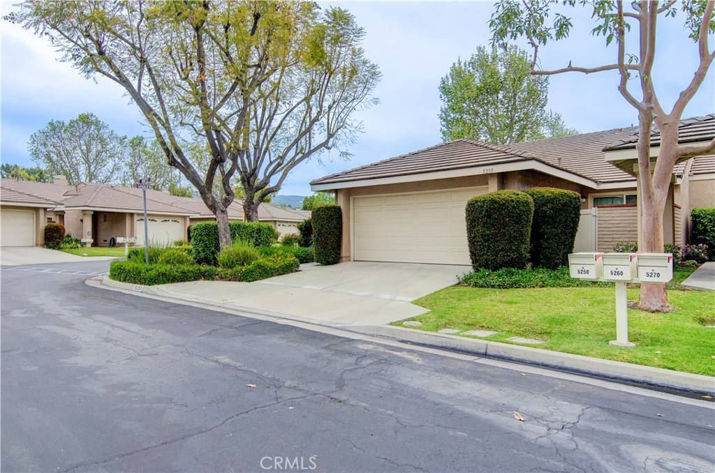 Yorba Linda, CA 92887,5250 Via Del Jinete
