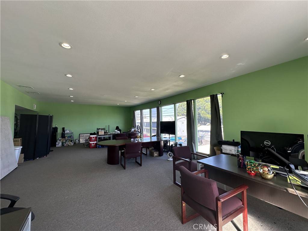 Anaheim, CA 92804,9774 Katella AVE