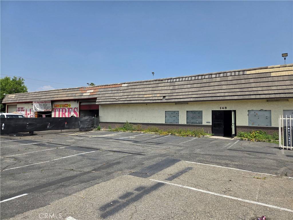 San Bernardino, CA 92410,148 E Base Line ST