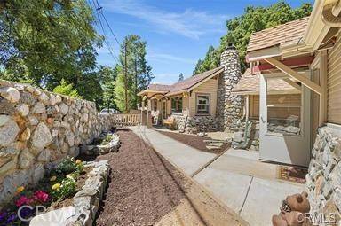 Mt Baldy, CA 91759,8 Oak DR
