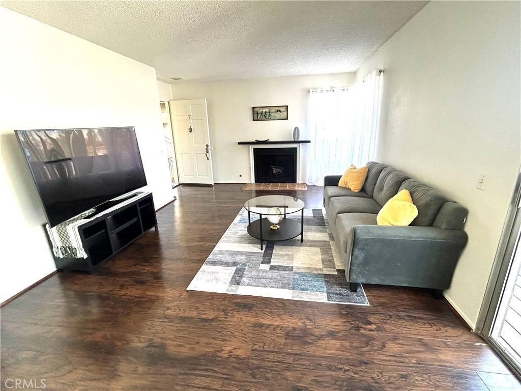 La Habra, CA 90631,535 S Walnut ST #7