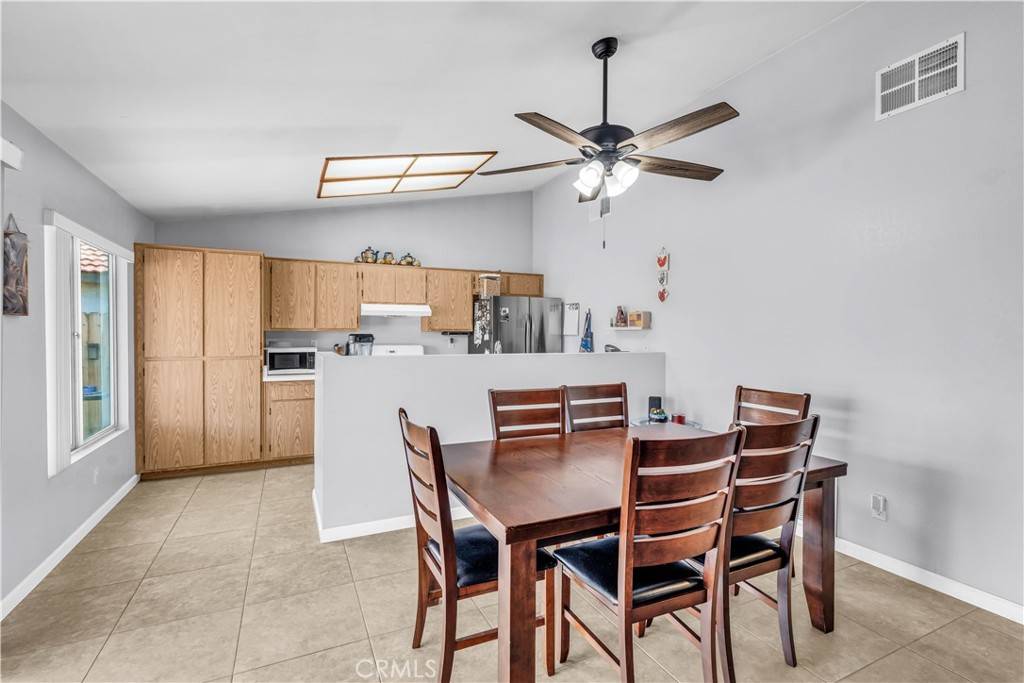 Adelanto, CA 92301,11188 Tamarisk RD