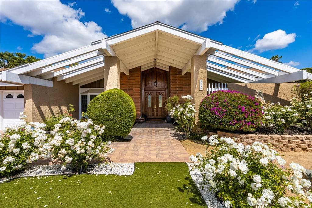 Villa Park, CA 92861,9492 Brynmar DR