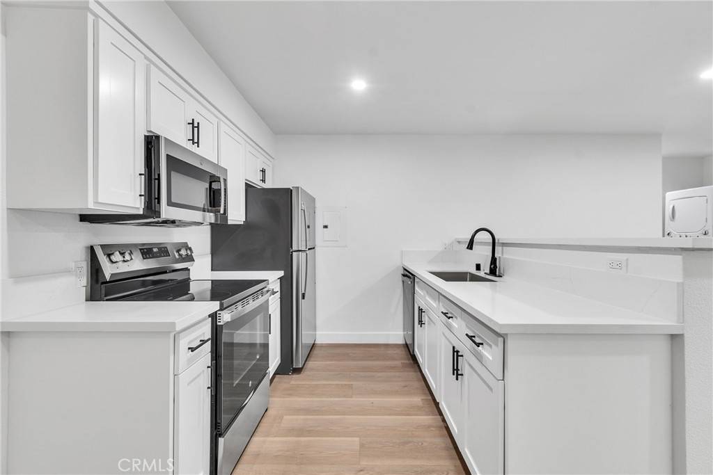 Long Beach, CA 90814,625 Orizaba AVE #3