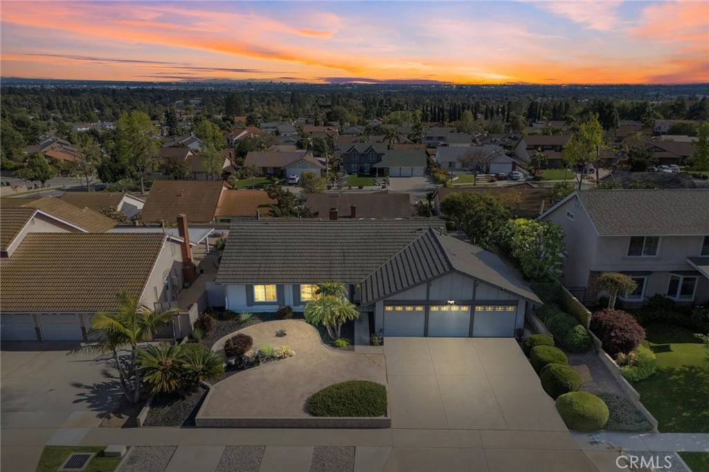 Fullerton, CA 92833,2424 Camino Rey
