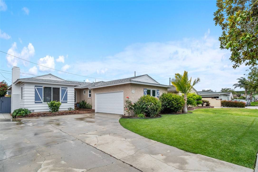 Torrance, CA 90504,18012 Falda AVE