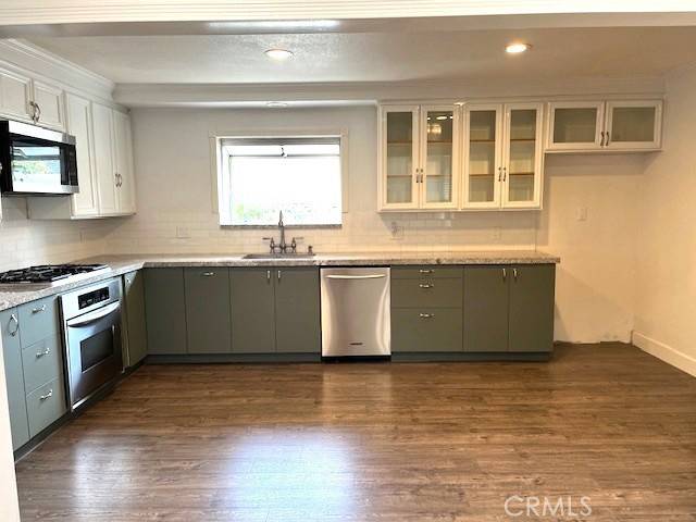 Yorba Linda, CA 92886,17232 Orange DR