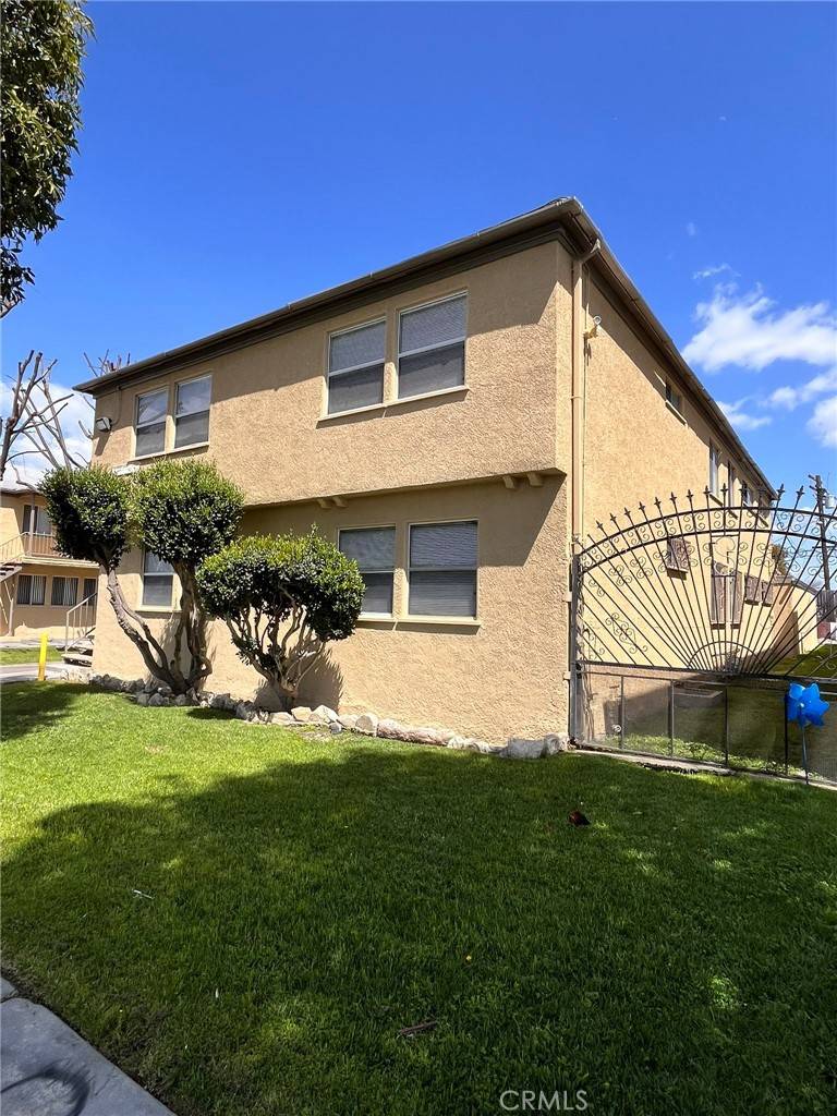 Compton, CA 90220,1020 S Grandee AVE