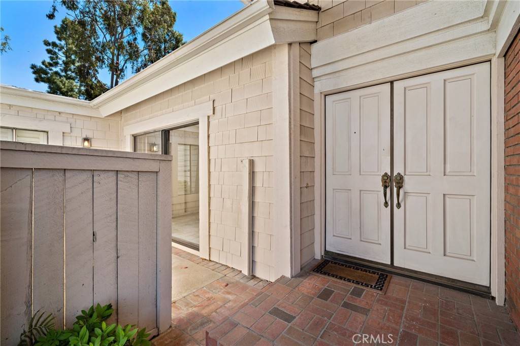 Irvine, CA 92603,31 Hillgrass