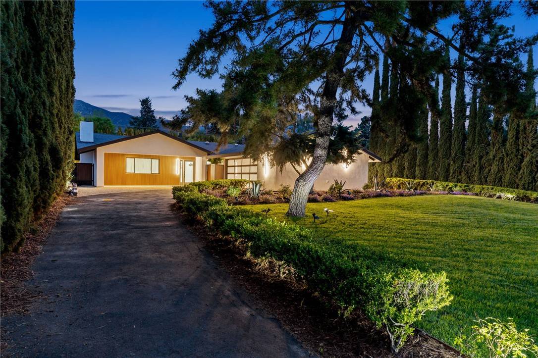 Upland, CA 91784,211 Deborah CT