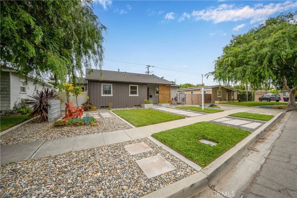 Long Beach, CA 90815,6020 E Walton ST