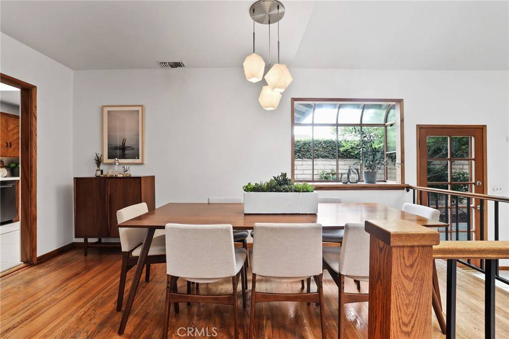 6734 E Huntdale ST Long Beach, CA 90808