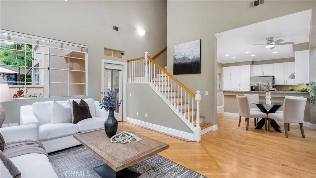 Rancho Santa Margarita, CA 92688,71 Tierra Plano