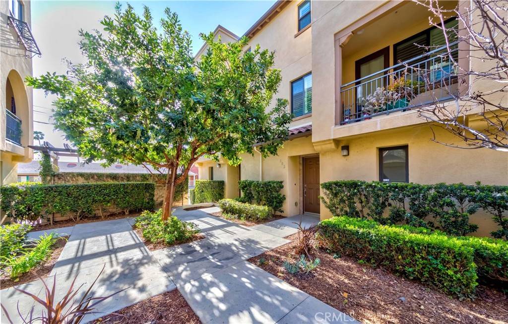 Anaheim, CA 92805,809 S Anaheim BLVD #102