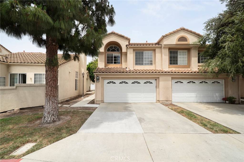 Irvine, CA 92614,71 Agostino