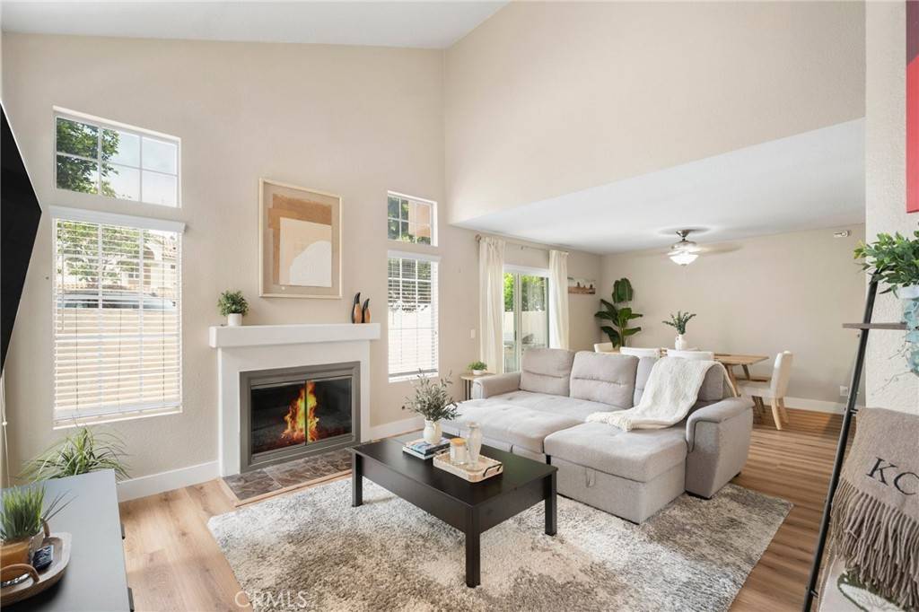 Irvine, CA 92614,71 Agostino