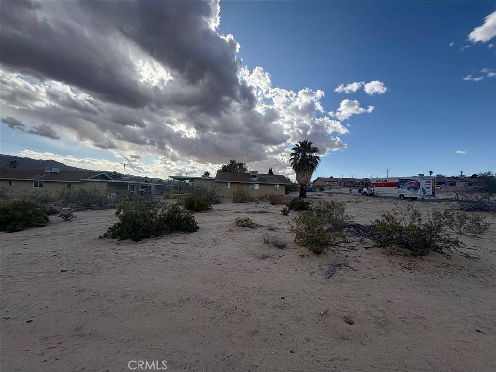 29 Palms, CA 92277,0 Sunnyvale DR