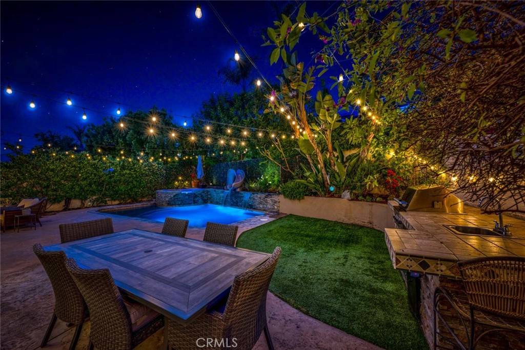 Tustin, CA 92782,11665 Allen