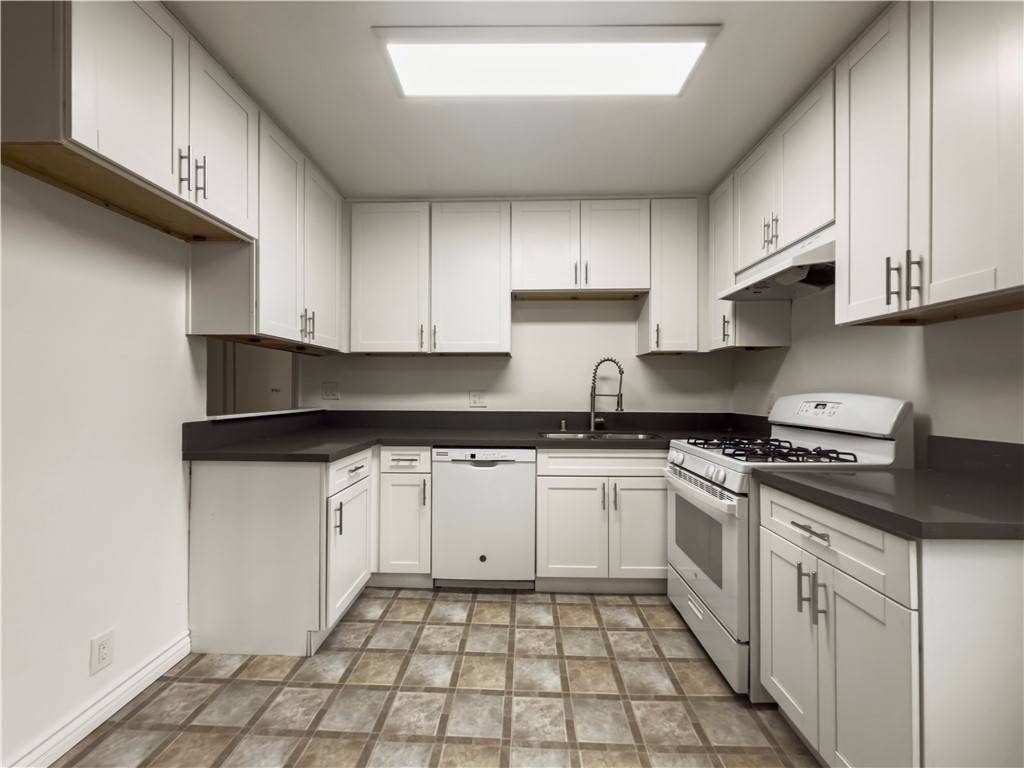 Glendale, CA 91204,1908 Gardena AVE #15